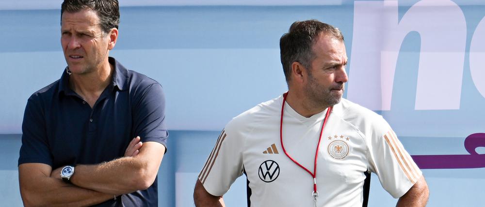 Bundestrainer Hansi Flick mit dem nun ehemaligen DFB-Direktor Oliver Bierhoff