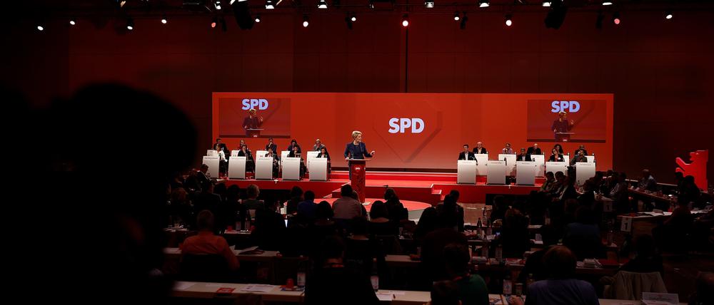 Franziska Giffey spricht bei dem Landesparteitag der SPD Berlin im November 2022.