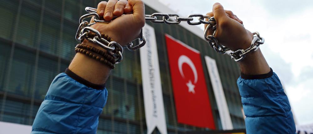 Der Chefredakteur des türkischen Oppositionskanals wurde verhaftet.