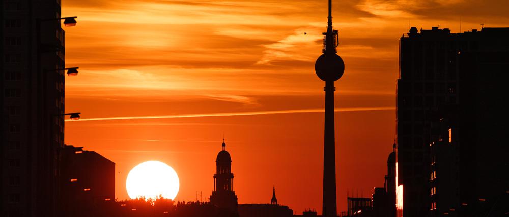 Berlins Fernsehturm wurde am 3. Oktober 1969 eingeweiht.