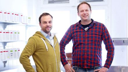 Die Macher hinter den Gewürzmischungen von Spicebar: Kai Dräger (links) und Patrick Hahnel.