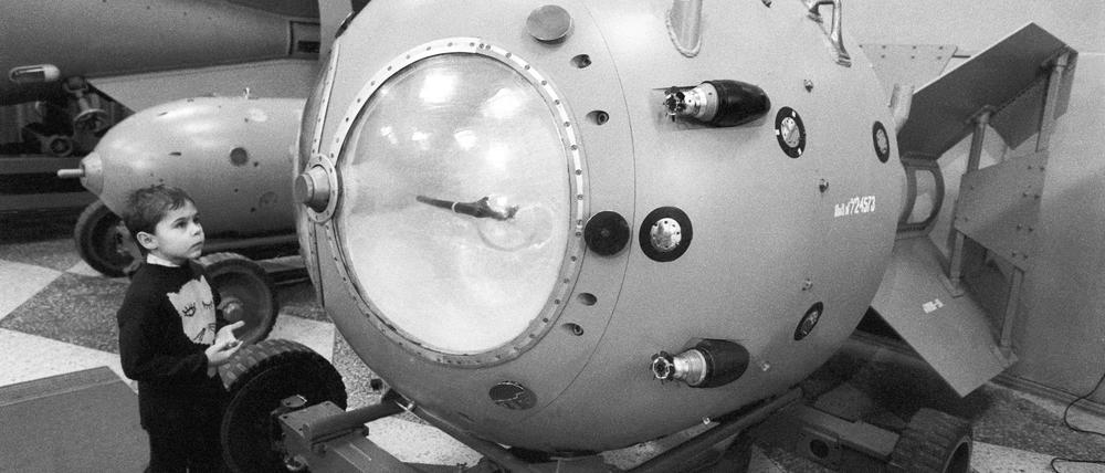 Die erste und einzige sowjetische Atombombe RDS-1 wurde am 29. August 1949 auf dem Testgelände Semipalatinsk im heutigen Kasachstan gezündet.