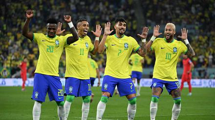 Bei den Brasilianern gab es für jedes Tor ein Tänzchen.
