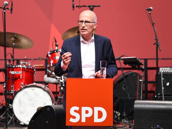 Hamburgs Erster Bürgermeister Peter Tschentscher (SPD) hält eine Ausweitung des Kreises der sicheren Herkunftsländer für sinnvoll.