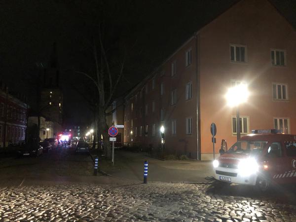 Die Polizei fand am Dienstag bei einer Durchsuchung in der Potsdamer Innenstadt gefährliche Stoffe.