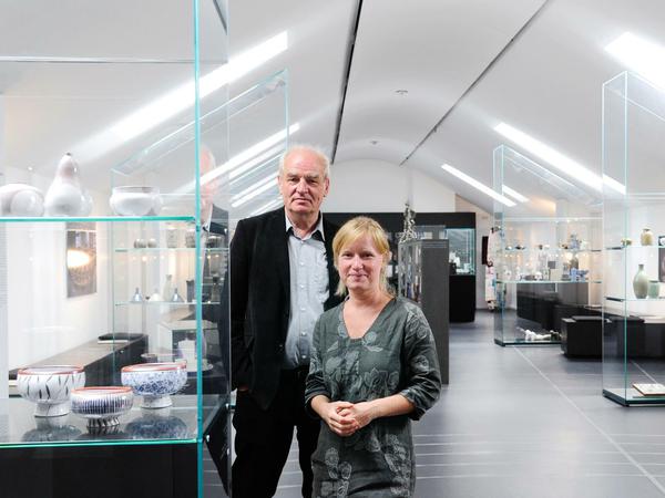 Dynamisches Duo. Museumschefin Nicole Seydewitz und Udo Arndt vom Förderverein der von ihnen gestalteten Bollhagen-Ausstellung.