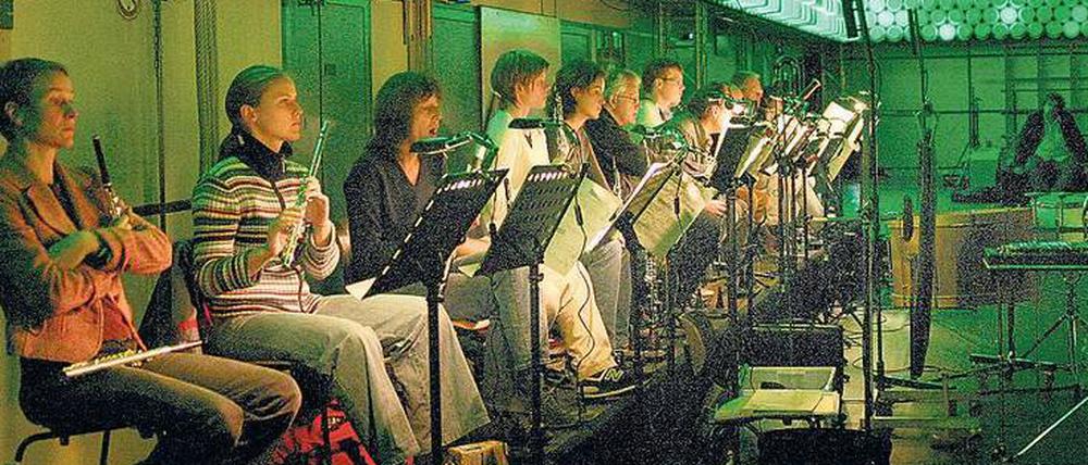 Das weltweit geschätzte SWR-Orchester Freiburg und Baden-Baden bei einem Auftritt bei den Donaueschinger Musiktagen.