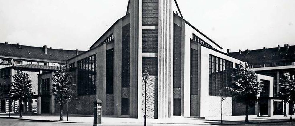Himmelwärts. Die Gustav-Adolf-Kirche im Jahr 1934. 