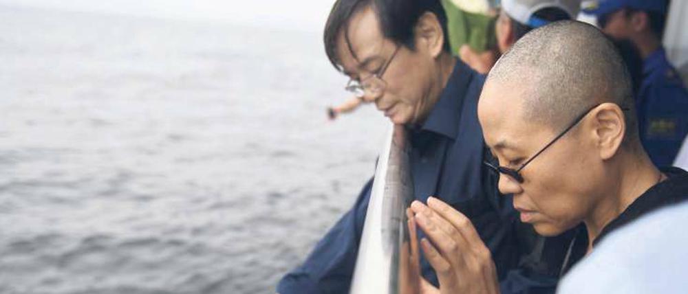 Liu Xia im Juli bei der Seebestattung ihres Mannes, des Friedensnobelpreisträgers Liu Xiaobo.