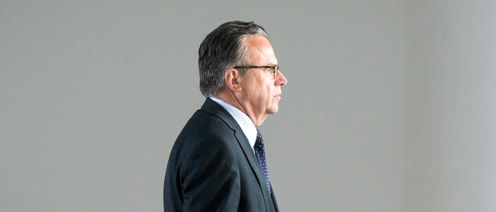 Frank-Jürgen Weise will zum Jahresende das Bundesamt für Migration und Flüchtlinge verlassen.