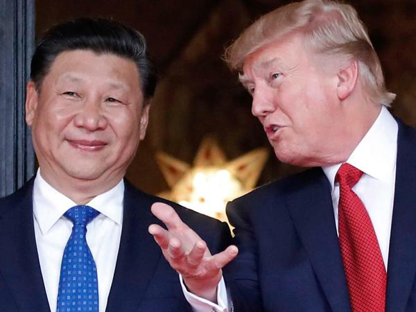 Da sah alles recht entspannt aus: Donald Trump im April mit Xi Jinping in Palm Beach, Florida.