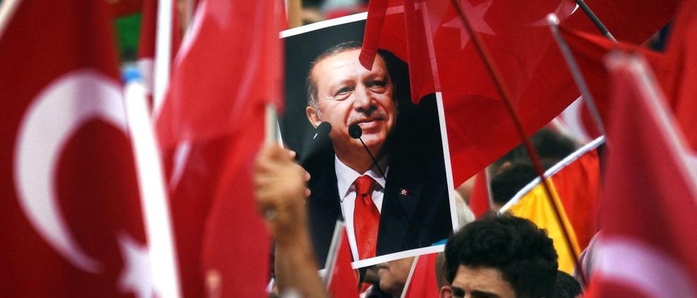 Für eine Ikone reicht es nicht. Erdogans Sieg wird in der internationalen Presse nicht gerade gefeiert.