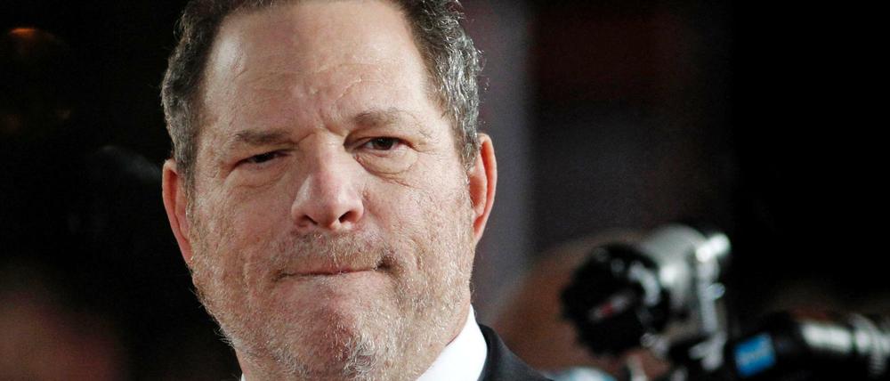 Der Filmproduzent Harvey Weinstein wird beschuldigt, seit Jahrzehnten Frauen sexuell belästigt und missbraucht zu haben.