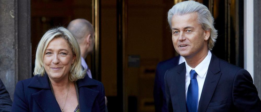 Marine Le Pen und Geert Wilders: die EU erobern, um das Projekt zu begraben.
