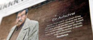 In der Süddeutschen Zeitung wurde das Gedicht von Günter Grass abgedruckt.