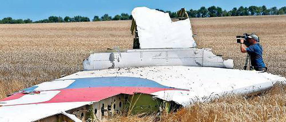 Trümmerteile des Passagierflugzeugs, das am 17.Juli 2014 über der Ostukraine abgeschossen wurde. 