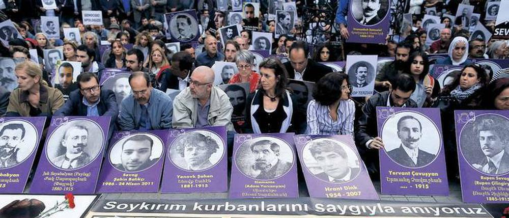 Tausende Armenier setzen sich dafür ein, dass die Gräueltaten international als „Völkermord“ verurteilt werden.