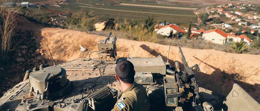 Auf Posten. Die Grenze zum Libanon wird von der israelischen Armee scharf bewacht. Keiner will einen bewaffneten Konflikt mit der Hisbollah ausschließen.