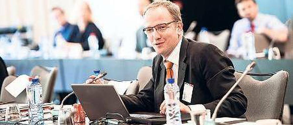 Ökonom mit Zuhörern. Guntram Wolff leitet das Forscherteam des Bruegel-Instituts. Der Deutsche löste 2013 den Gründungsdirektor Jean Pisani-Ferry ab. 