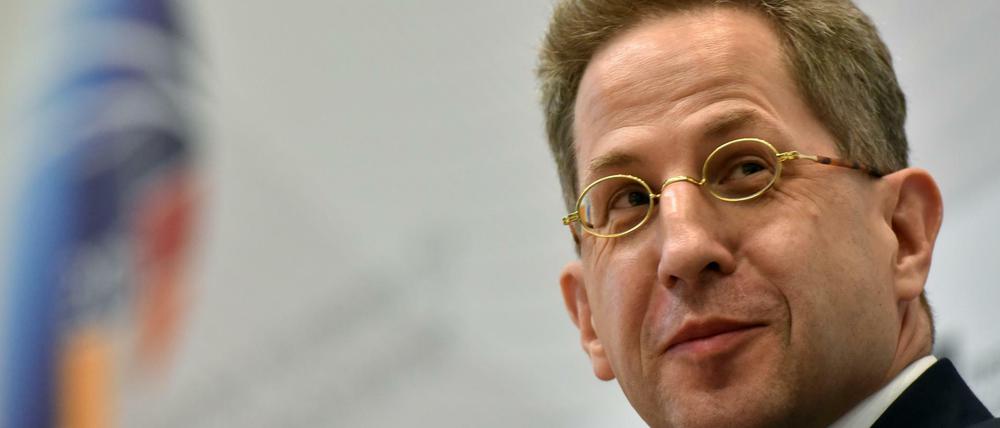 Hans-Georg Maaßen fotografiert am 11.06.2015 in Potsdam (Brandenburg) während einer Pressekonferenz im Rahmen der Sicherheitskonferenz zur Cybersicherheit. 