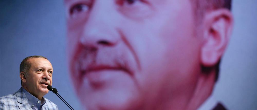 Auftritt in Istanbul: Der türkische Staatspräsident Recep Tayyip Erdogan