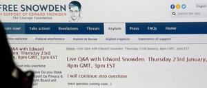 Edward Snowden in einer Internetsprechstunde auf einer Unterstützerwebseite.