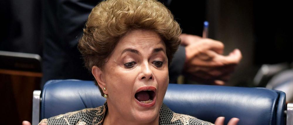 Dilma Rousseff bei ihrer Verteidigungsrede in Brasilia.
