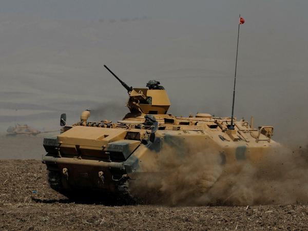 Kaum haben die Kurden abgestimmt, rollten türkische Panzer an die Grenze.