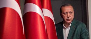 Der türkische Präsident Erdogan bei einer Pressekonferenz nach der Kommunalwahl 
