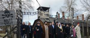 Muslime aus aller Welt besuchten am vergangenen Donnerstag das deutsche Konzentrationslager Auschwitz. 