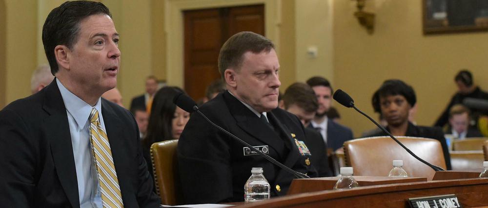 FBI-Chef James Comey (l.) und NSA-Direktor Mike Rogers sagen vor dem Kongress aus.