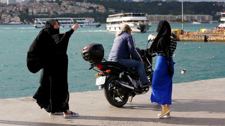 Touristen, Investoren und Migranten aus dem Nahen Osten kommen nach Istanbul - aber immer weniger westliche Touristen.