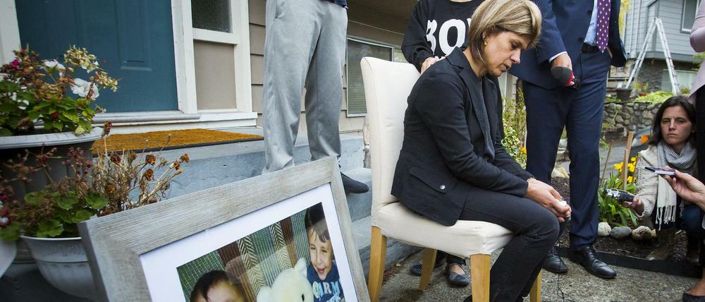 Tima Kurdi, Tante des ertrunkenen syrischen Jungen Aylan, trauert auf diesem Archivbild vor ihrem Haus in Kanada.