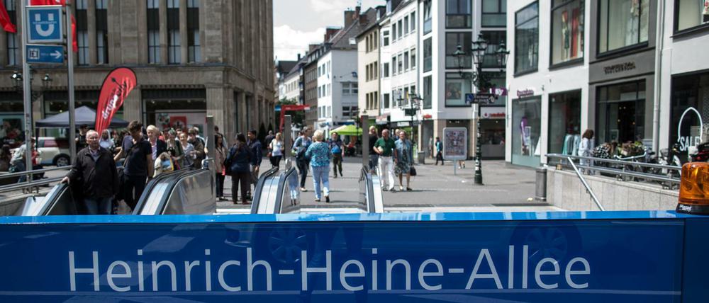 Den Planungen zufolge sollten zwei Selbstmordattentäter in Düsseldorf auf der Heinrich-Heine-Allee Sprengwesten zünden.
