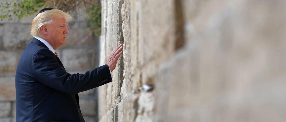 Im Mai besuchte Trump als erster amtierender US-Präsident die Klagemauer in Jerusalem.