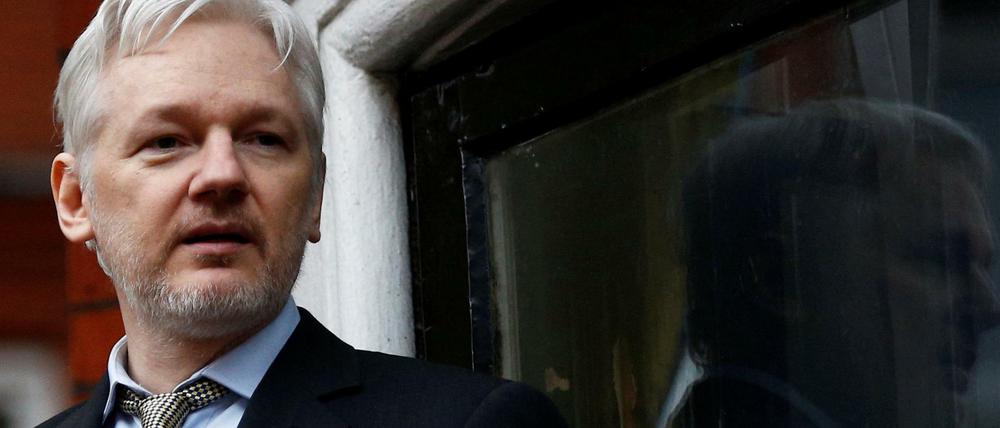 Julian Assange - hier im Februar - lebt seit vier Jahren in der Botschaft.