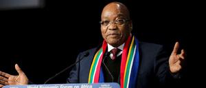 Südafrikas Präsident Jacob Zuma kommt angesichts der Vielzahl seiner Korruptionsaffären kaum noch zum Regieren. Aber für die Eröffnungsrede beim Weltwirtschaftsforum in Kapstadt hat es dann doch noch gereicht. 