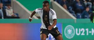 Youssoufa Moukoko war sogar schon bei der WM in Katar für Deutschland im Einsatz.