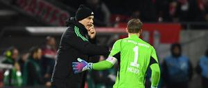 Die erste Elf spielt durch. Thomas Tuchel verblüffte mal wieder alle, auch Bayern-Kapitän Manuel Neuer musste da noch mal nachfragen.