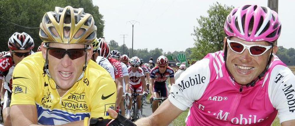 Rivalen mit Respekt. Lance Armstrong und Jan Ullrich (r.) haben sich auch noch einiges zu erzählen.