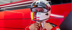 Muss sich warm anziehen: Sebastian Vettels Saisonauftakt misslingt.