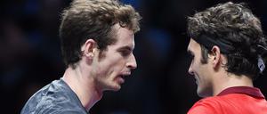 In Andy Murray (links) und Roger Federer treffen am Freitag zwei Publikumslieblinge in Wimbledon aufeinander. 