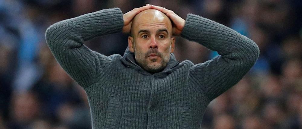 Trainer unter Schock. Pep Guardiola verpasst nach derzeitigem Stand in den kommenden beiden Jahren mit Manchester City die Champions League.