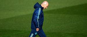 Die zweite Amtszeit von Zinédine Zidane als Coach von Real Madrid ist nach einer Saison ohne Titel vorzeitig beendet.