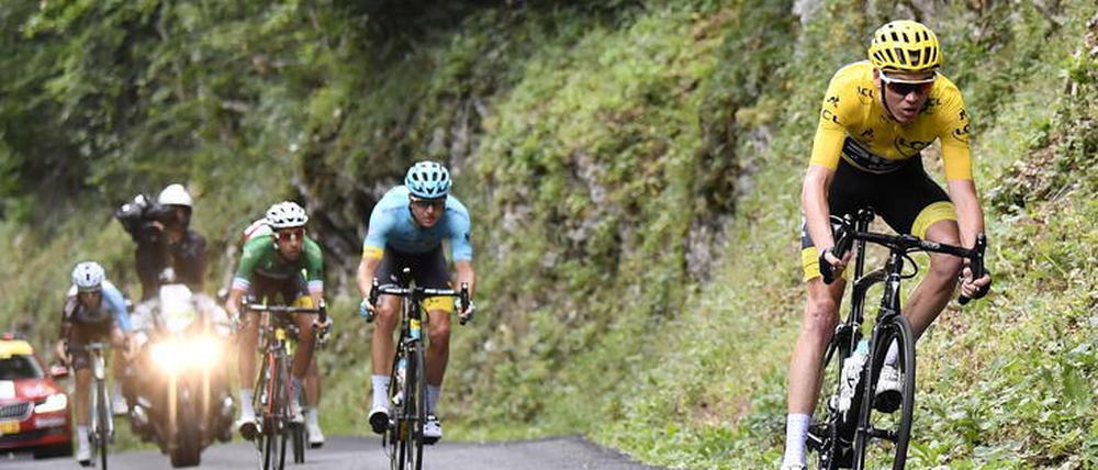 Froome fährt vornweg - ein gewohntes Bild bei der Tour de France.