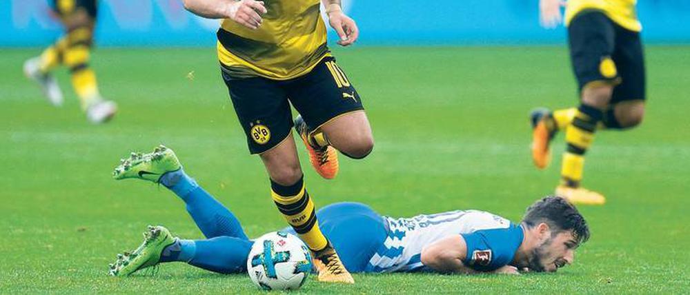 Abgetaucht. Mathew Leckie, der im ersten Spiel zwei Treffer erzielte, blieb gegen Dortmund blass. 