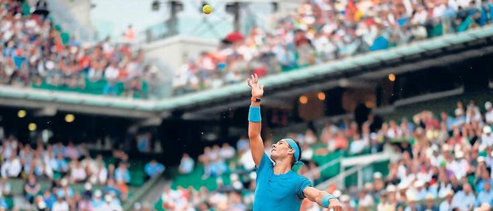 Spiel, Satz, Sieg. Rafael Nadal ist die Nummer eins und wird in Paris wohl seinen elften Erfolg feiern.