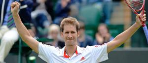 Grund zur Freude. Florian Mayer steht acht Jahre nach seiner ersten Viertelfinalteilnahme in Wimbledon wieder unter den besten Acht.