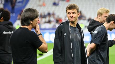 Müller und Löw im Herbst 2018. Seitdem wurde der Münchner nicht mehr für die Nationalmannschaft nominiert.
