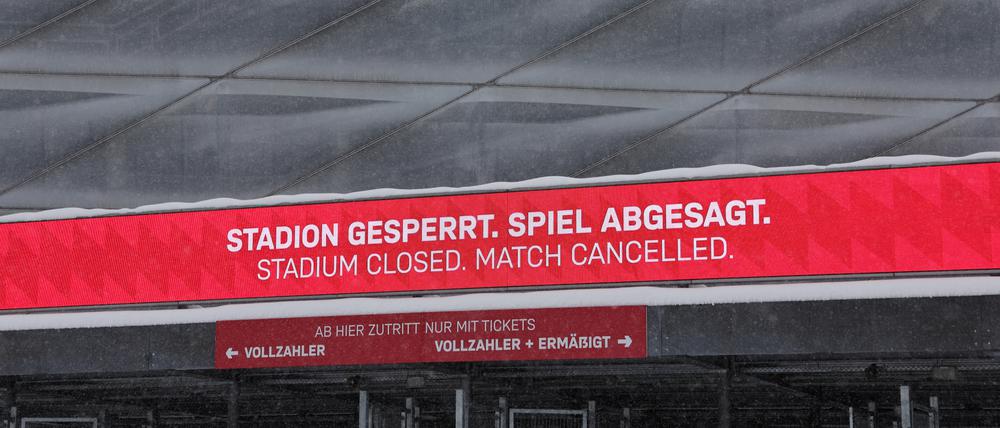 Zu viel Schnee in München. Deswegen konnte am vergangenen Samstag dort auch kein Bundesliga-Fußball gespielt werden.